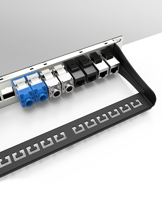 直通網絡空配架